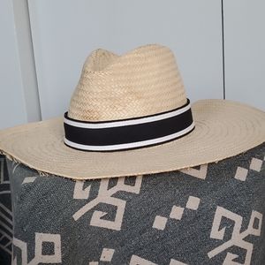 VINCE CAMUTO Straw Hat